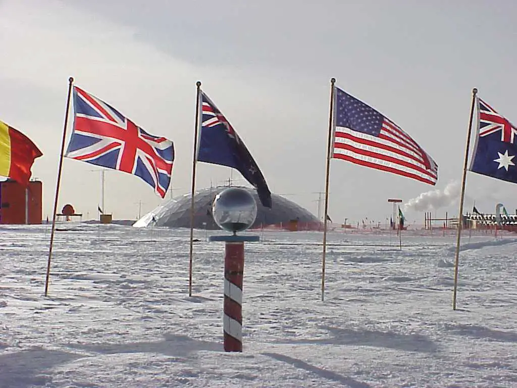 Ceremonial South Pole 1
