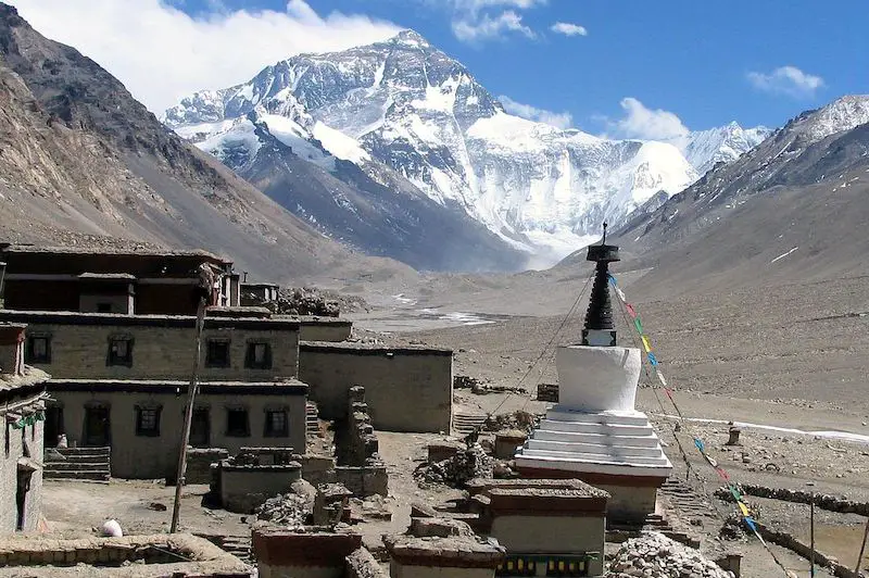 rongbuk monastery tibet